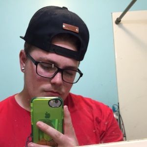 Meet your Posher, Sam